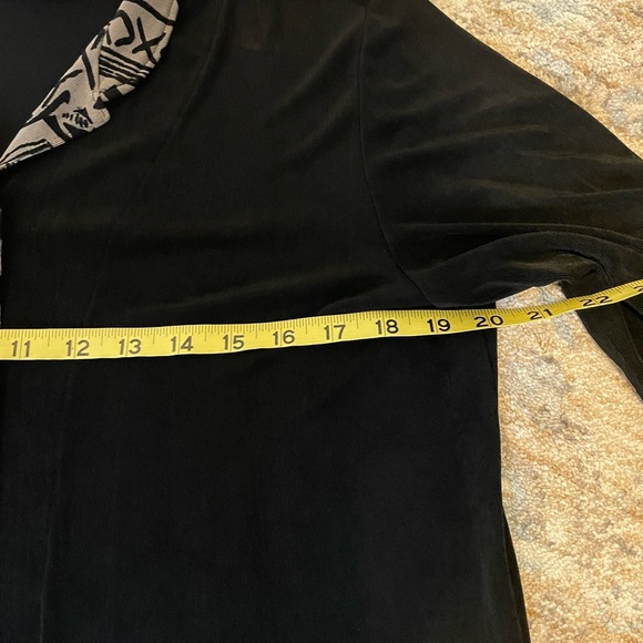 Chicos Travelers Black Knit Button-Up Cardigan Sz L/12 - Picture 8 of 10